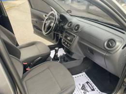 VOLKSWAGEN - GOL - 2013/2013 - Cinza - R$ 33.900,00