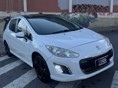 PEUGEOT - 308 - 2014/2014 - Branca - R$ 41.900,00
