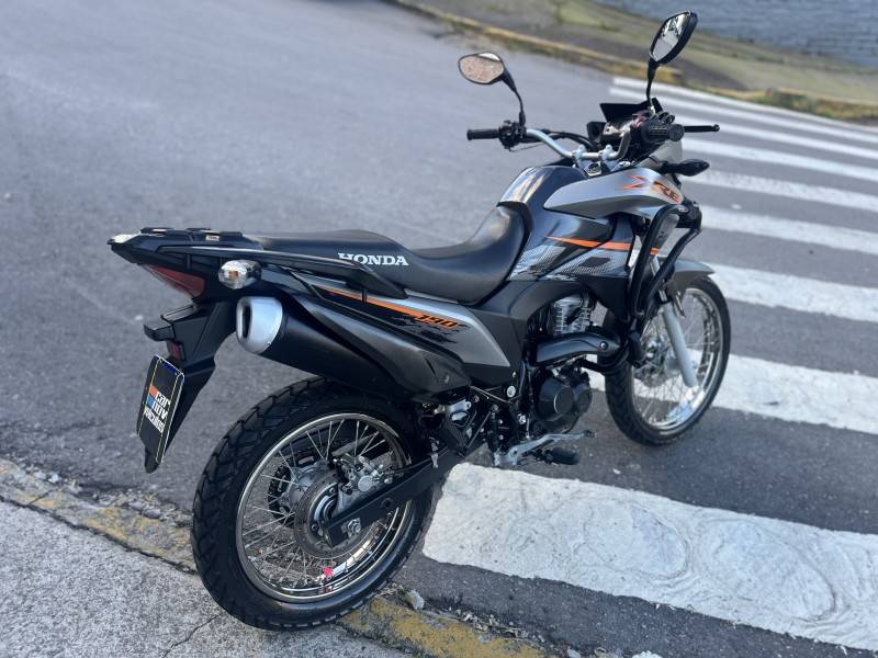 HONDA - XRE 190 ADVENTURE FLEX - 2020/2020 - Prata - R$ 20.900,00