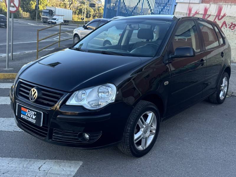 VOLKSWAGEN - POLO - 2008/2008 - Preta - R$ 33.800,00